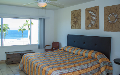 Condo 0402